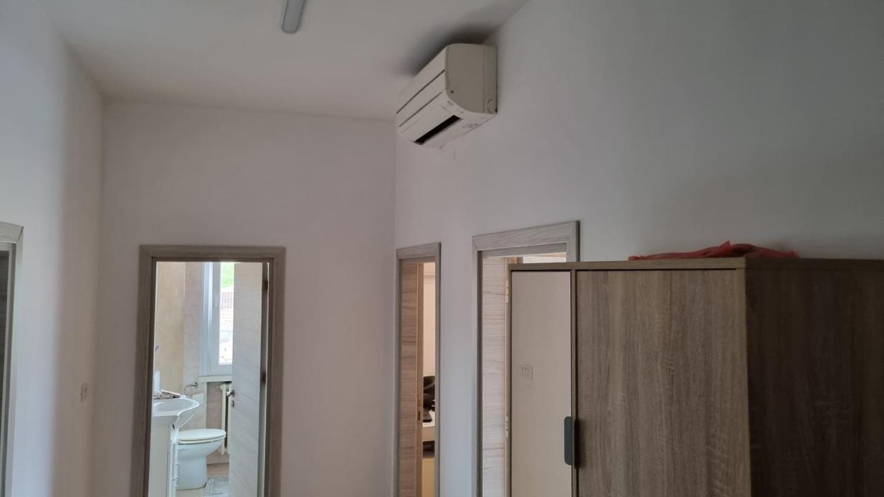 Appartement Milli à Ferrare Extérieur photo